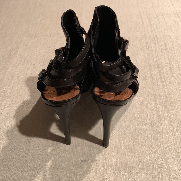 Vince Camuto Cut Out Open-Toed Ankle Heels - Picture 6 of 8